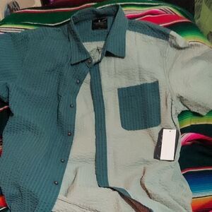 Nwt! Sprong Break / Warm Weather Ready Beacy Retro Textured Button Up. Junk Food